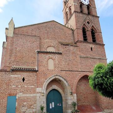 Maisons, Place de la Mairie à Dunes